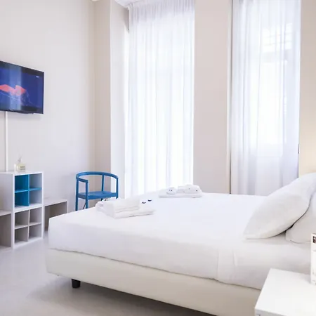 Hemeras Boutique Homes - Design Near Duomo Cathedral Appartement Milaan
