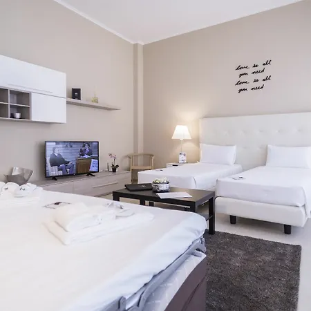 Hemeras Boutique Homes - Design Near Duomo Cathedral Apartment Mailand