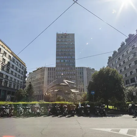Hemeras Boutique Homes - Design Near Duomo Cathedral * Mailand