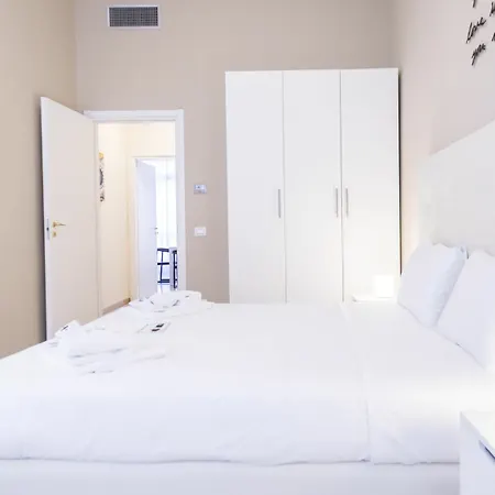 Apartment Hemeras Boutique Homes - Design Near Duomo Cathedral *