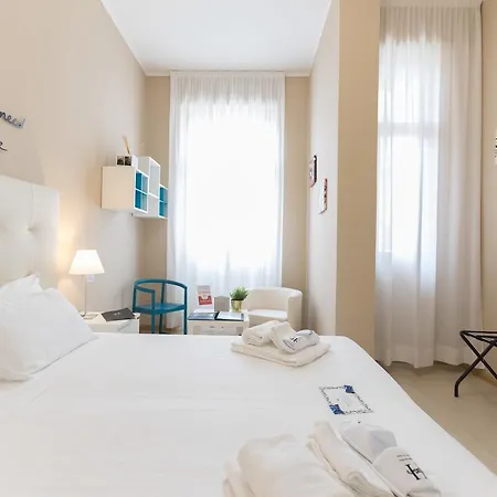 شقة Hemeras Boutique Homes - Design Near Duomo Cathedral *