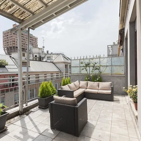 شقة Hemeras Boutique Homes - Design Near Duomo Cathedral *