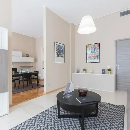 شقة Hemeras Boutique Homes - Design Near Duomo Cathedral *