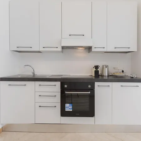 شقة Hemeras Boutique Homes - Design Near Duomo Cathedral ميلان