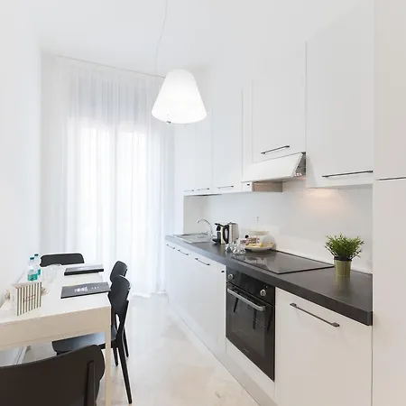 شقة Hemeras Boutique Homes - Design Near Duomo Cathedral