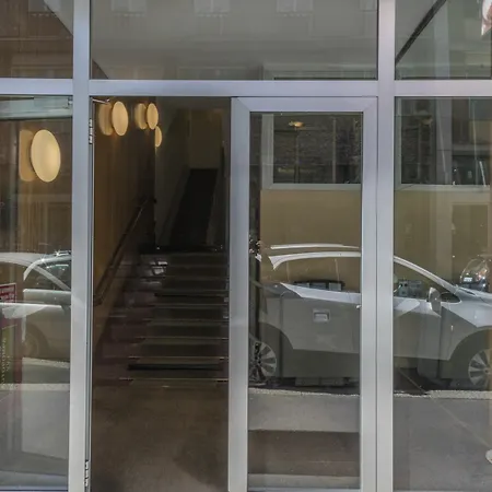 Hemeras Boutique Homes - Design Near Duomo Cathedral * ميلان