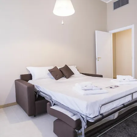 شقة Hemeras Boutique Homes - Design Near Duomo Cathedral *
