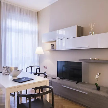 Hemeras Boutique Homes - Design Near Duomo Cathedral شقة *