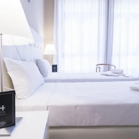 Hemeras Boutique Homes - Design Near Duomo Cathedral * ميلان