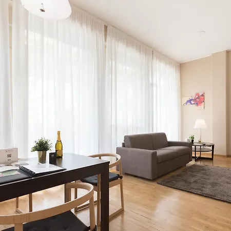 Hemeras Boutique Homes - Design Near Duomo Cathedral * Milano