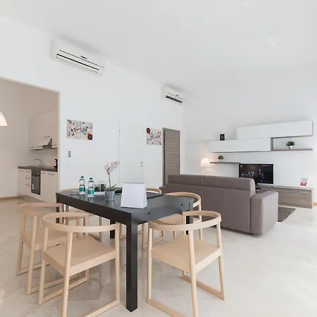 Daire Hemeras Boutique Homes - Design Near Duomo Cathedral Milano